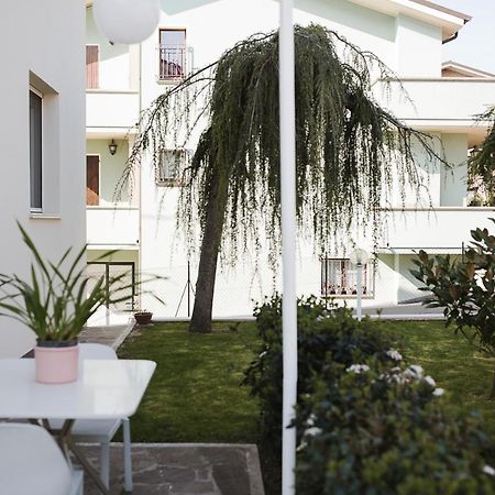 B&B "Al Colle 11" Фано Экстерьер фото