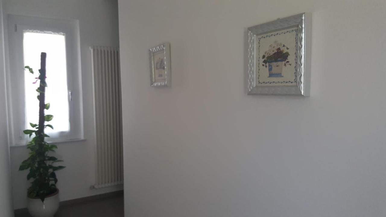 B&B "Al Colle 11" Фано Экстерьер фото